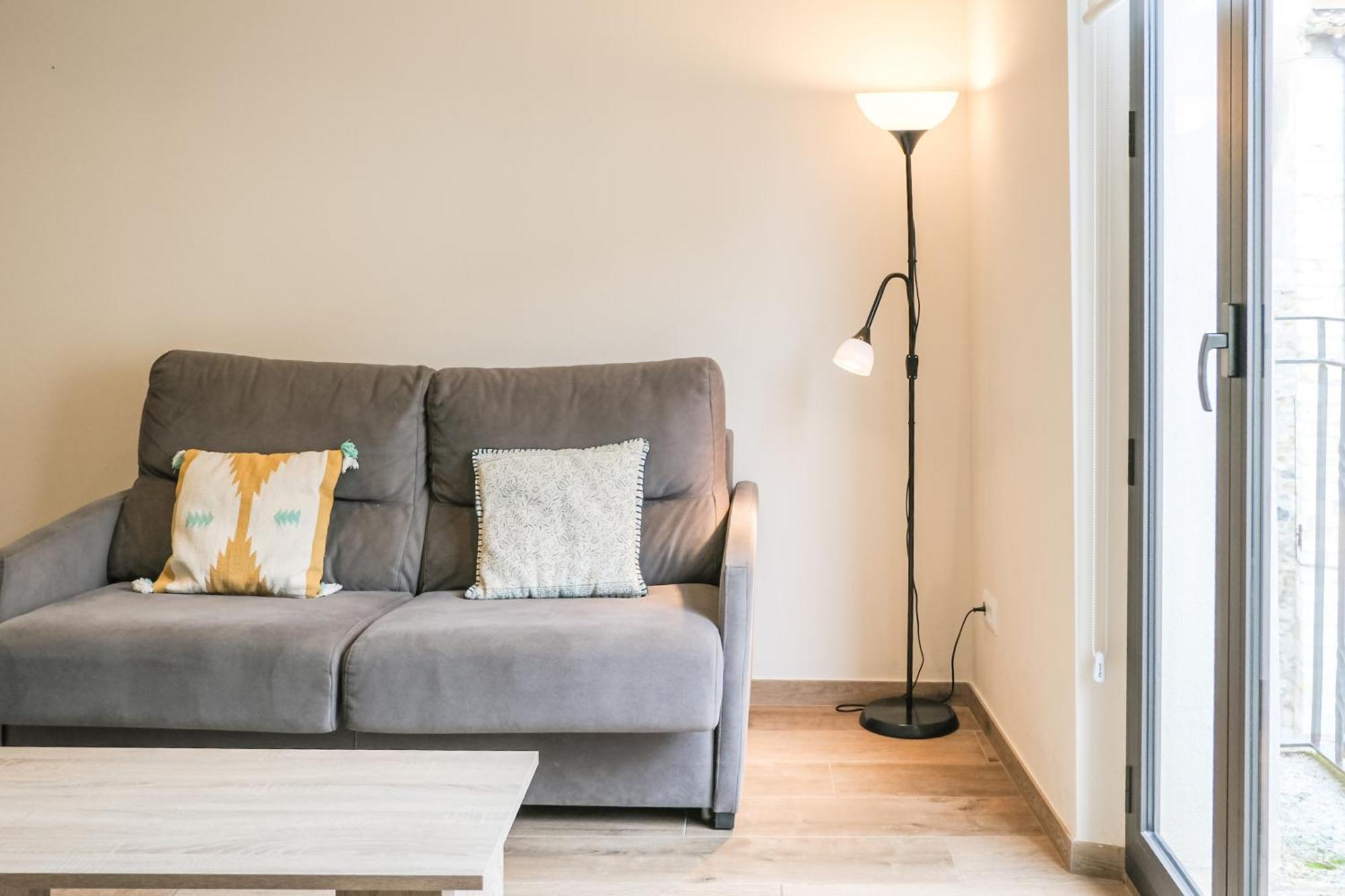 Can Cintet 21Nuevo Apartamento Moderno En Besalú Dış mekan fotoğraf