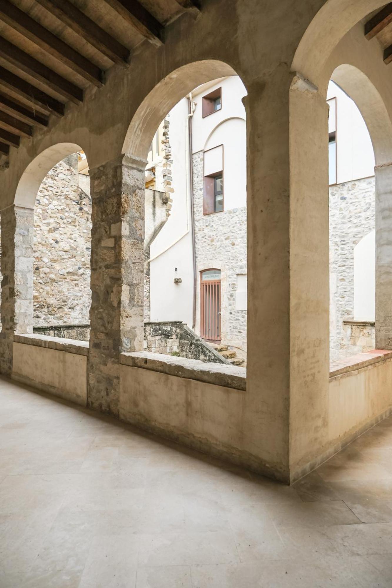 Can Cintet 21Nuevo Apartamento Moderno En Besalú Dış mekan fotoğraf